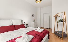 Zentrales Apartment – 2 Boxspringbetten – Netflix